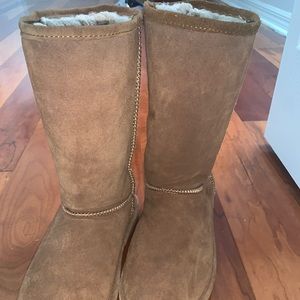 Winter boots